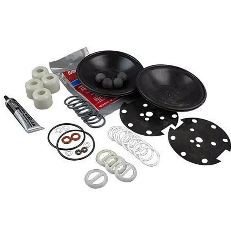 Graco D05277 Fluid Section Repair Kit for Husky 515/716 Pumps Parts shown